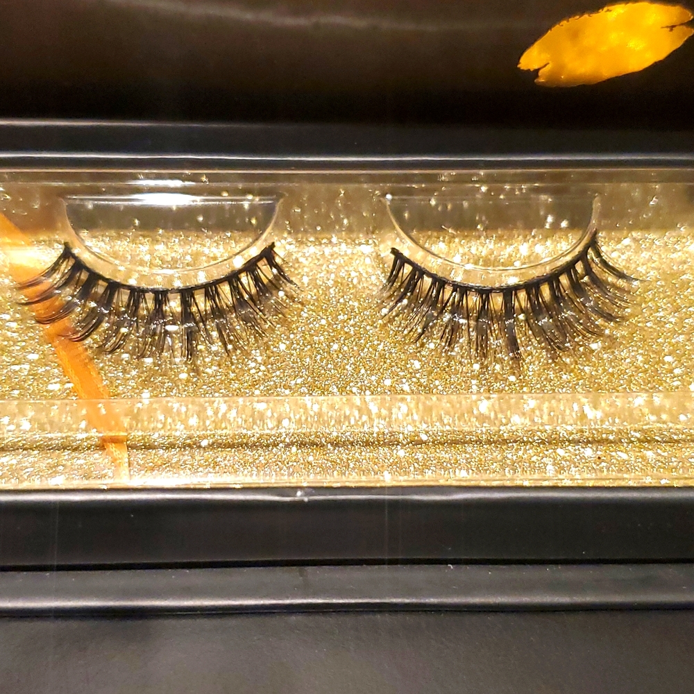 Lashes